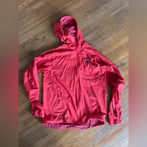 men’s patagonia houdini air. size medium.